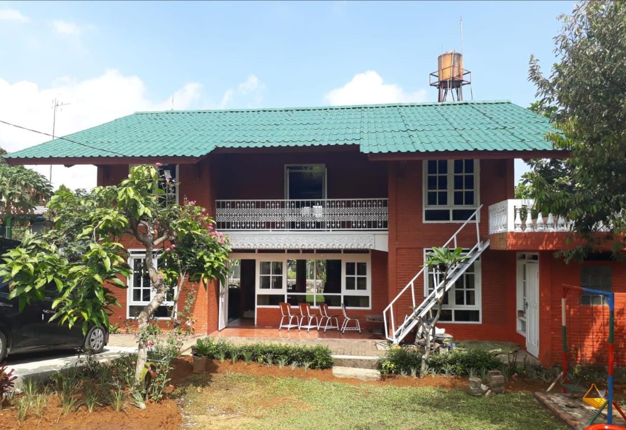 Villa Sentebale Bogor Extérieur photo