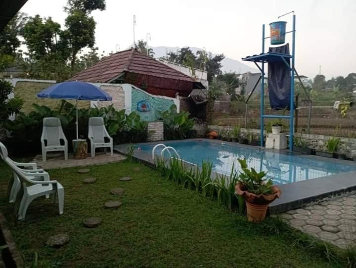 Villa Sentebale Bogor Extérieur photo