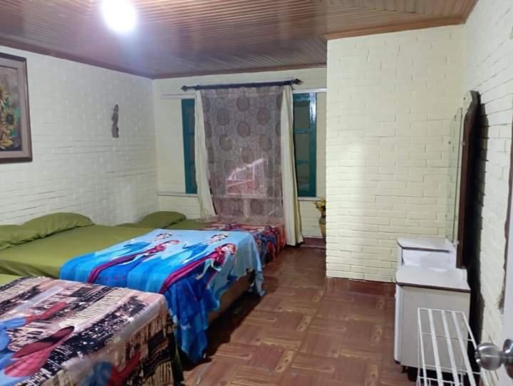 Villa Sentebale Bogor Extérieur photo